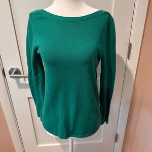 Banana Republic size XS green wool boatneck sweater with tie detail in back
